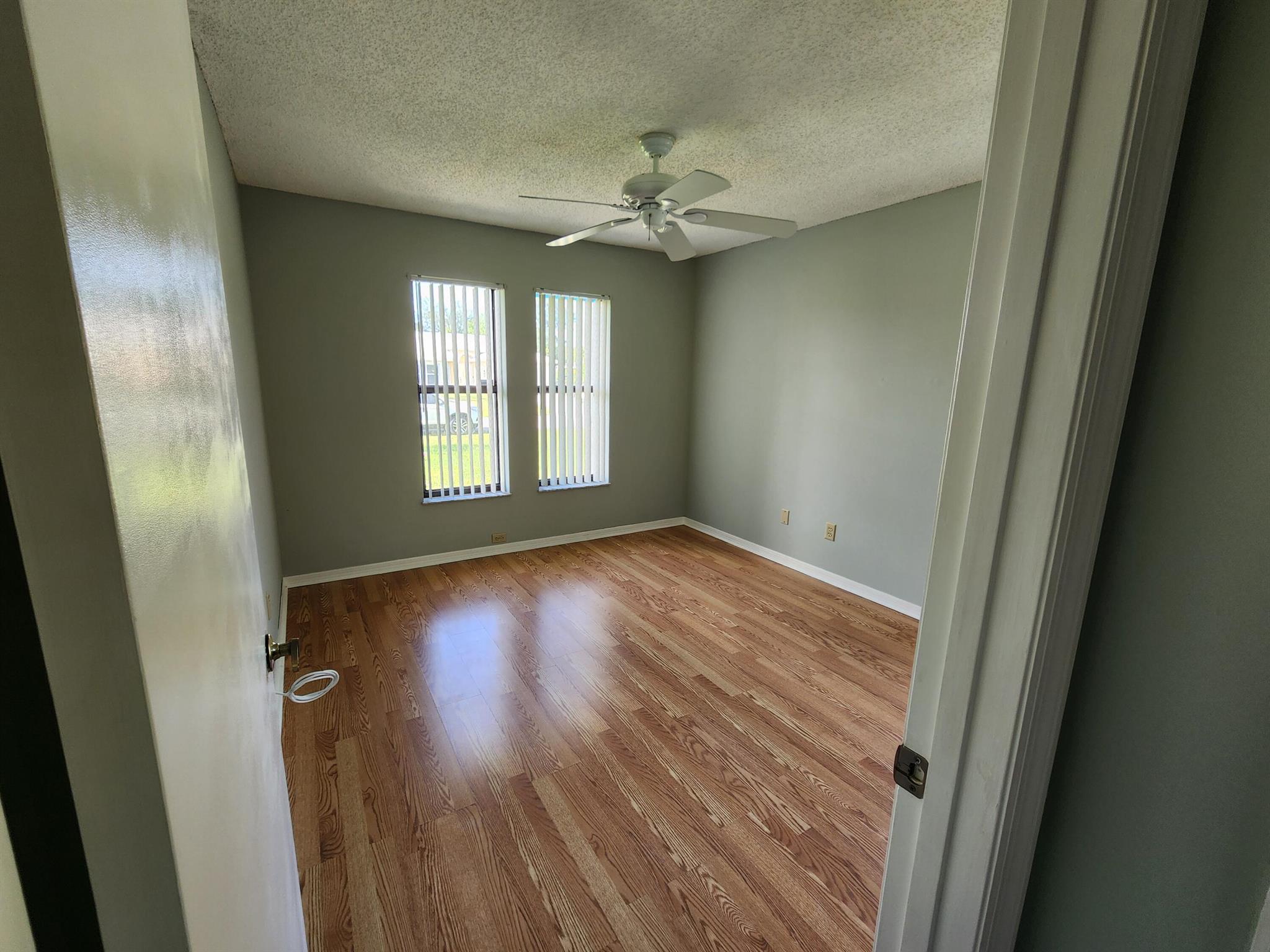 PORT ST LUCIE SECTION 27 - Residential Lease