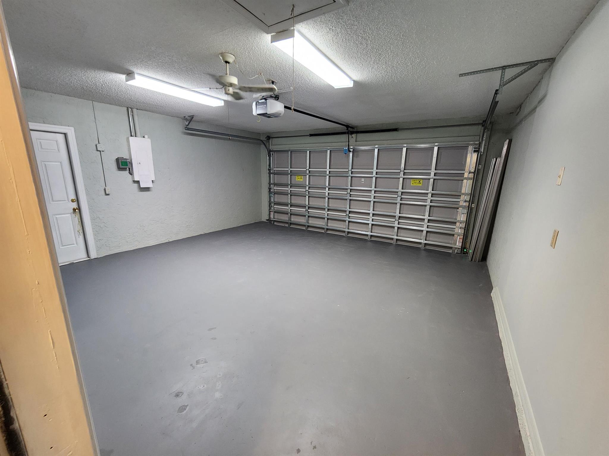PORT ST LUCIE SECTION 27 - Residential Lease
