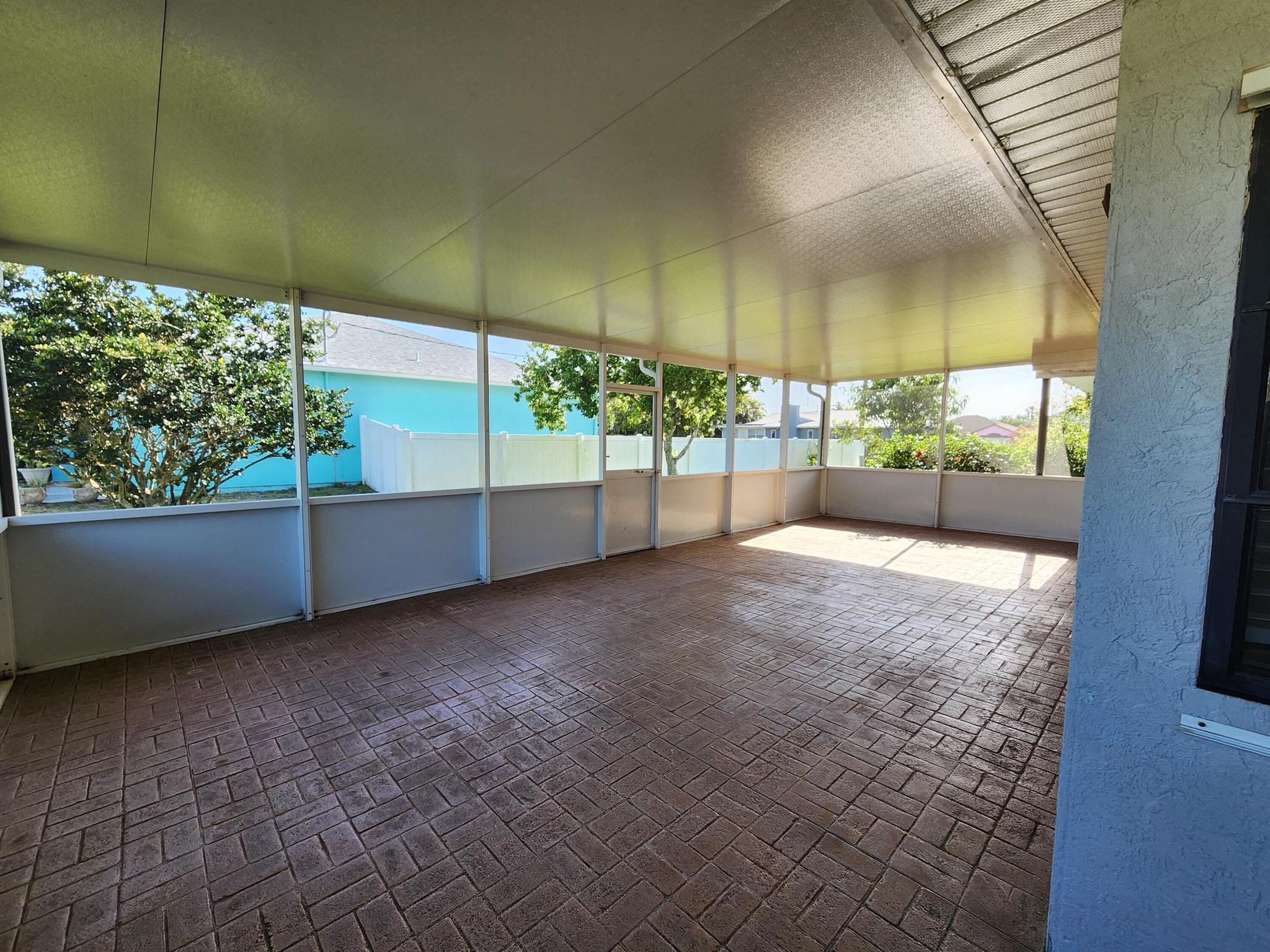 PORT ST LUCIE SECTION 27 - Residential Lease