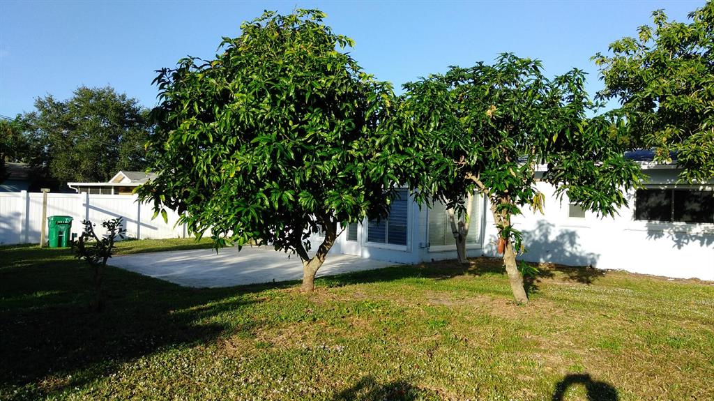 RIVER PARK UNIT 3 - Residential Lease