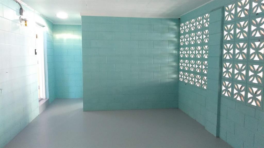 RIVER PARK UNIT 3 - Residential Lease