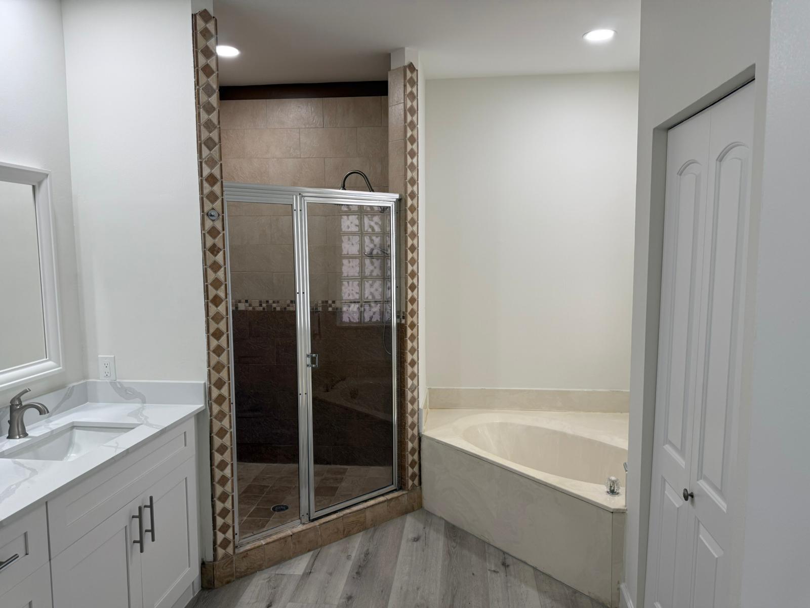 16364 Malibu Dr 40