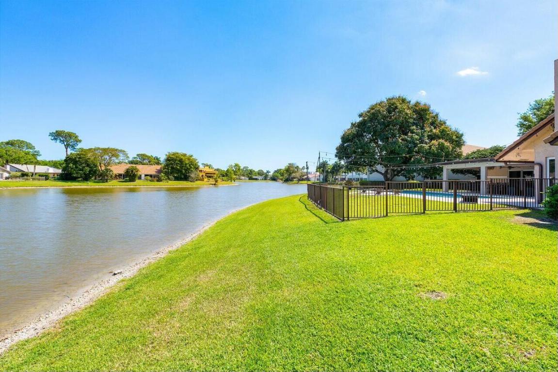 Estancia West - Residential