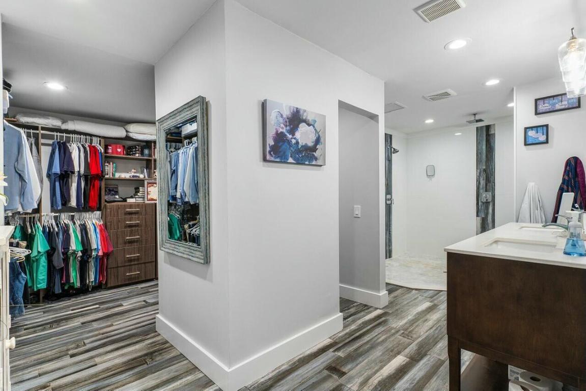 Estancia West - Residential