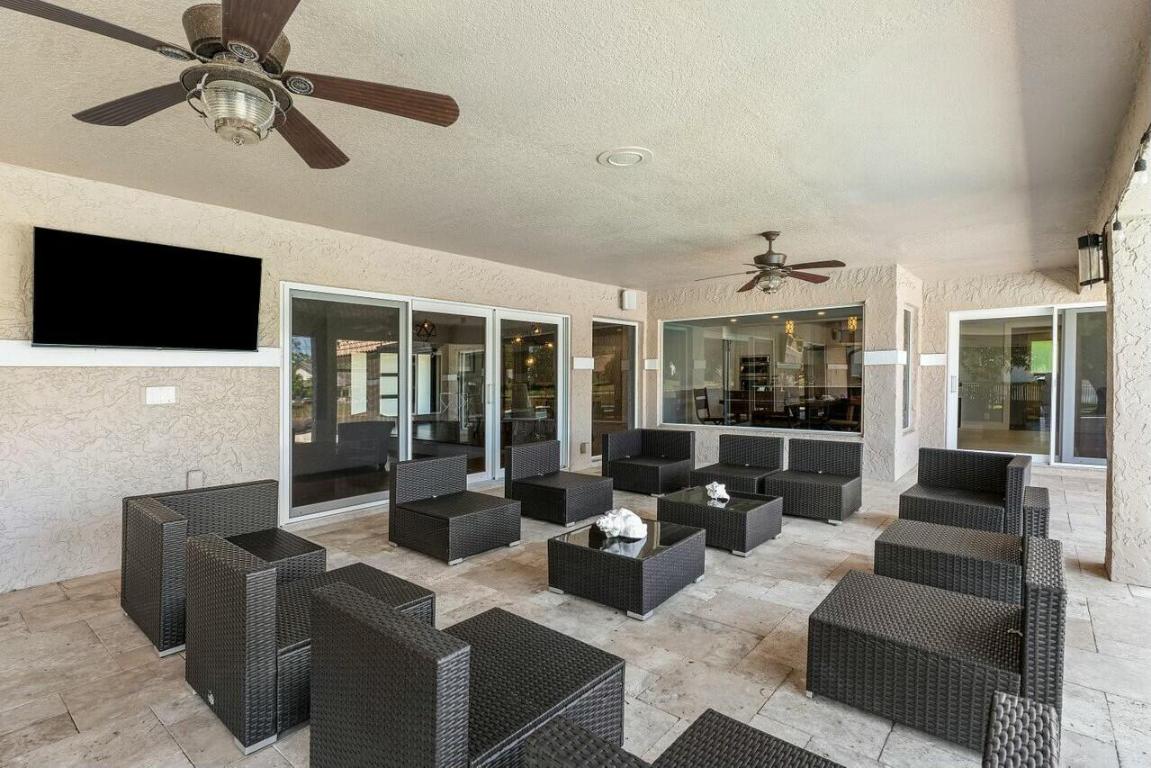 Estancia West - Residential