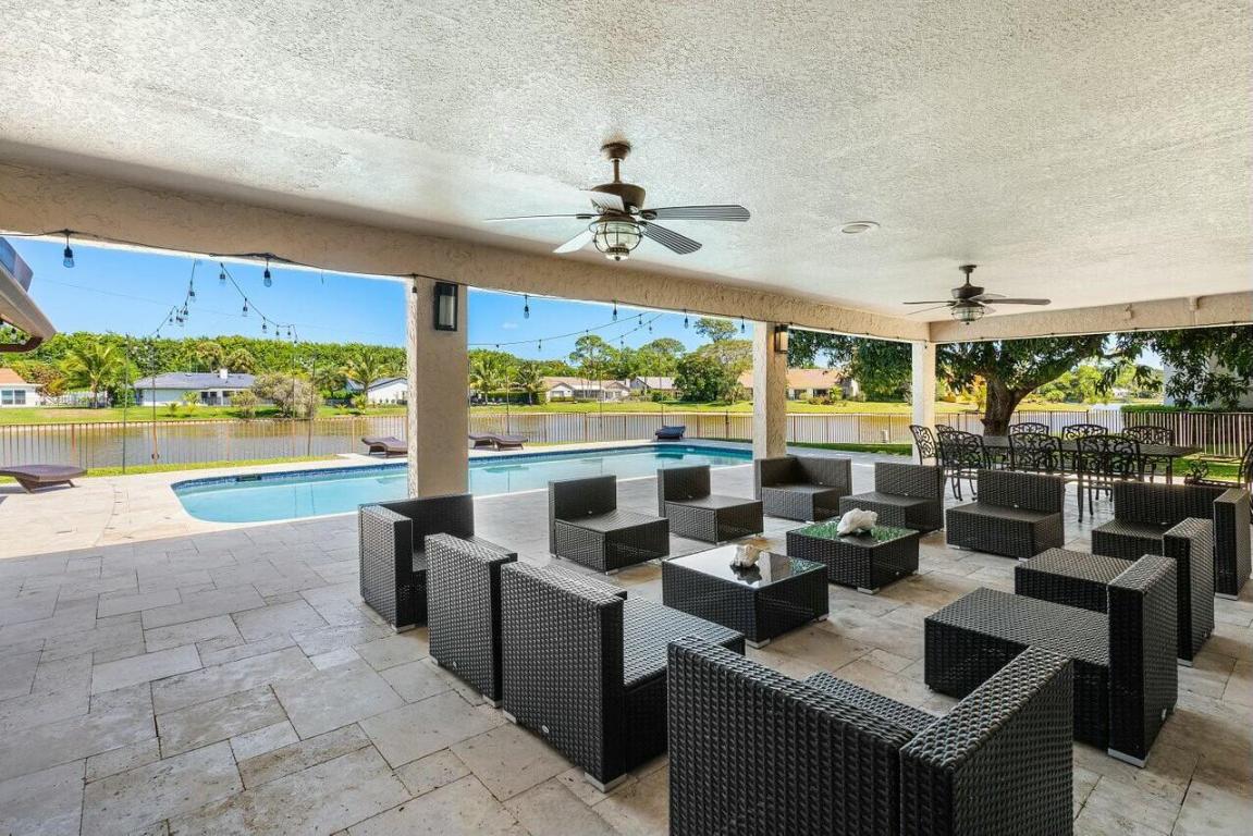 Estancia West - Residential