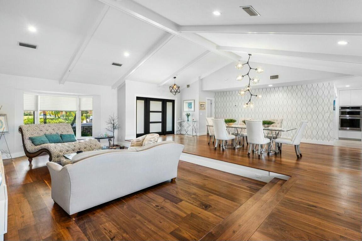 7619 Marbella Terrace