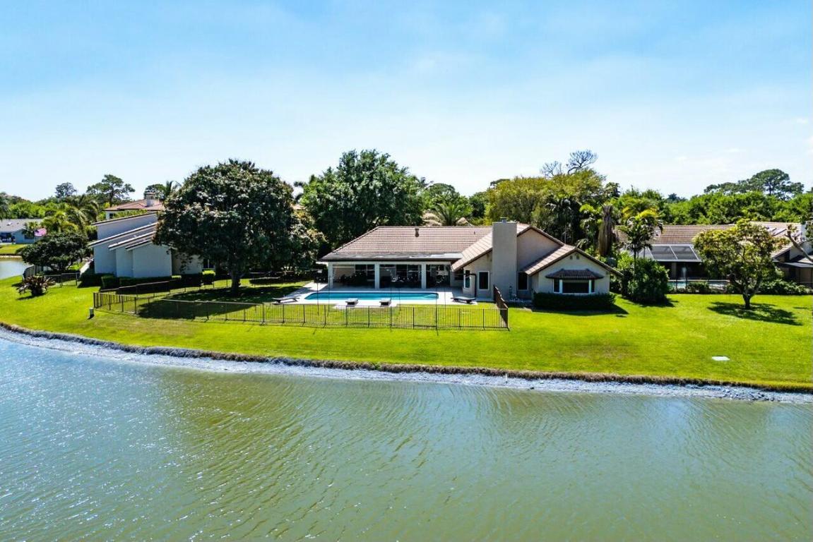 Estancia West - Residential