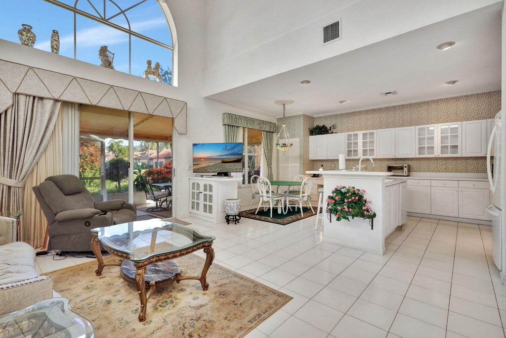 Photo of 13536 Weyburne Drive, Delray Beach, FL 33446 (MLS # R11027608)