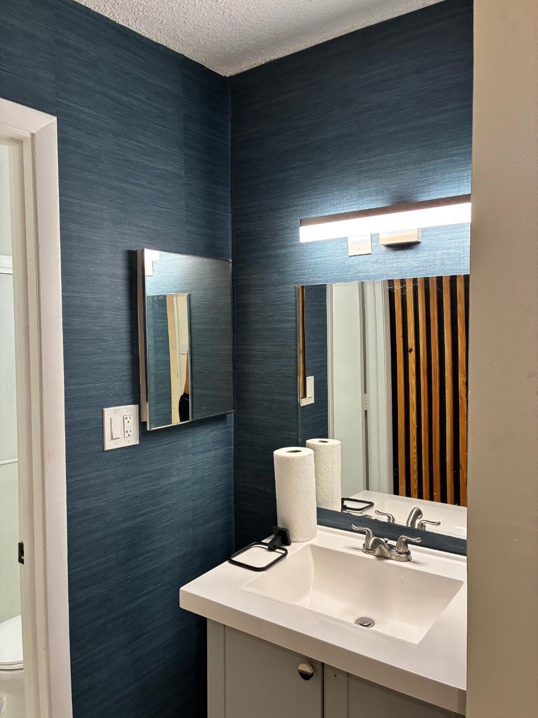 SHAKER WOODS VILLAGE - Residential