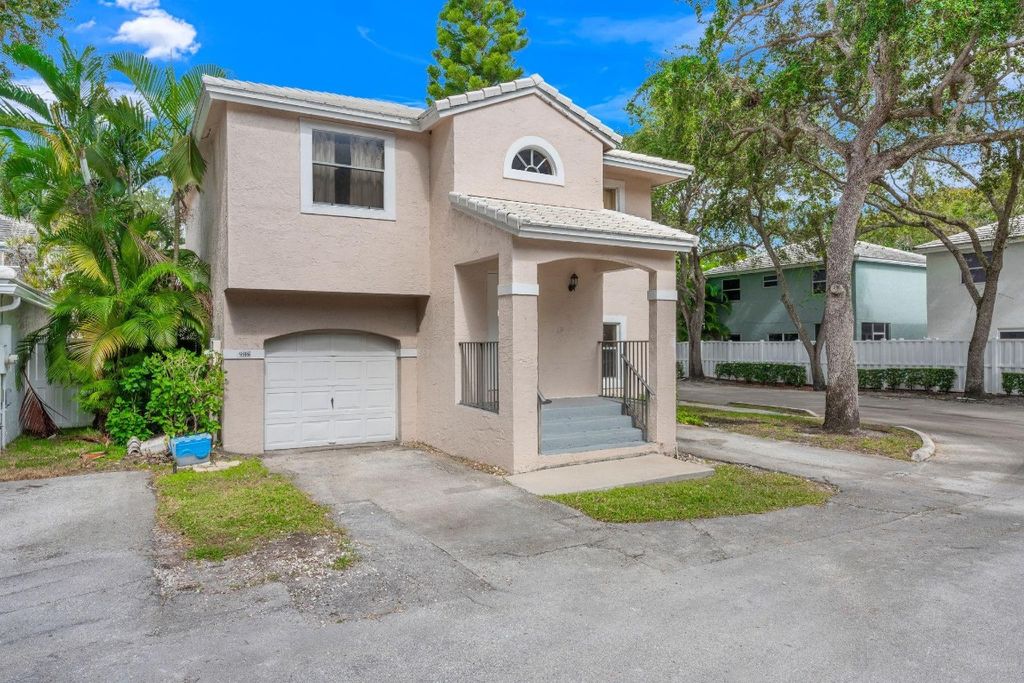Photo of 9918 NW 2nd Court, Plantation, FL 33324 (MLS # F10535174)
