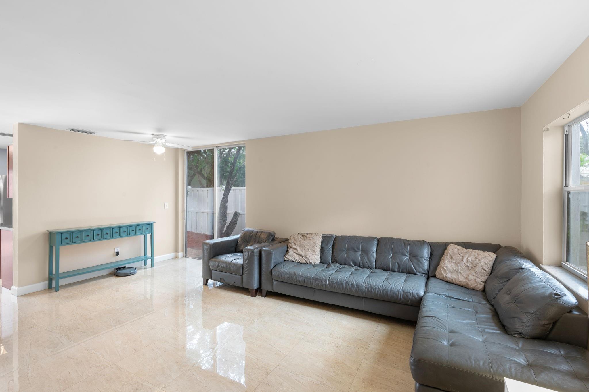 Jacaranda Prcl 608 123-15 - Residential