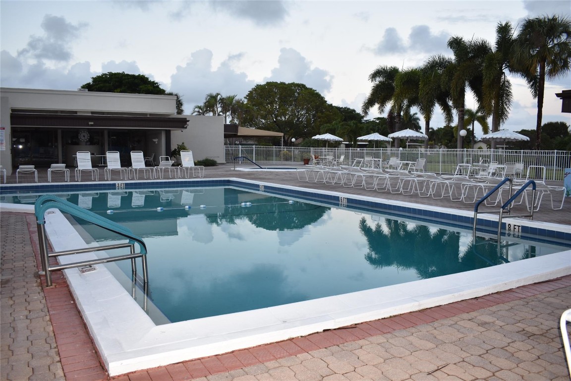 The Meadows Of Crystal Lake - Residential