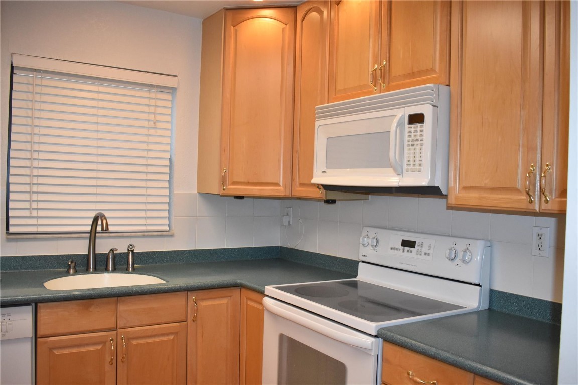 The Meadows Of Crystal Lake - Residential