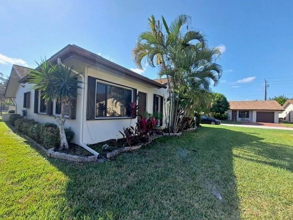 Photo of 2377 SW 16th Drive, Deerfield Beach, FL 33442 (MLS # F10538691)