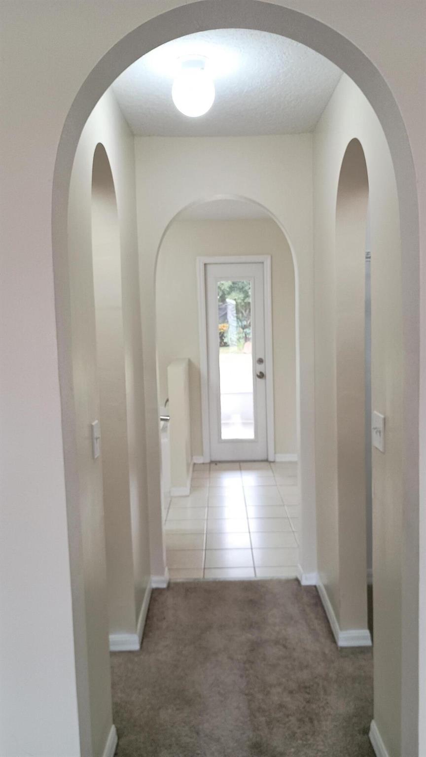 PORT ST LUCIE SECTION 5 - Residential Lease