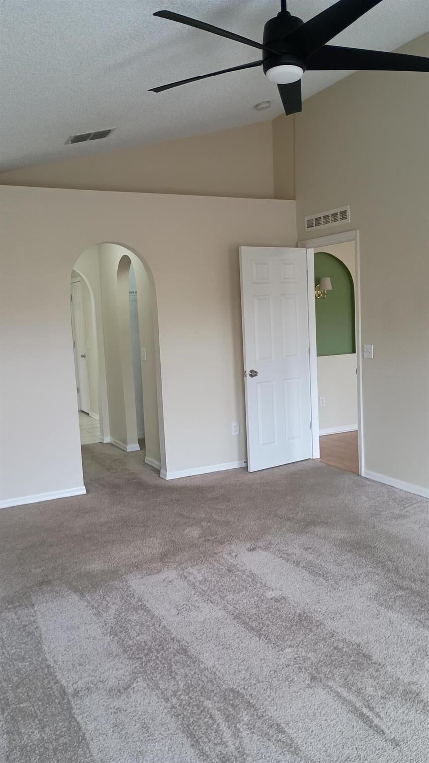 PORT ST LUCIE SECTION 5 - Residential Lease