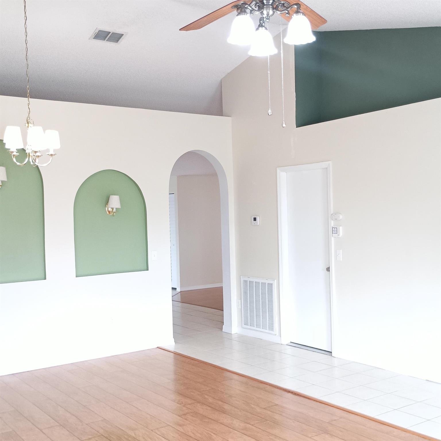 PORT ST LUCIE SECTION 5 - Residential Lease