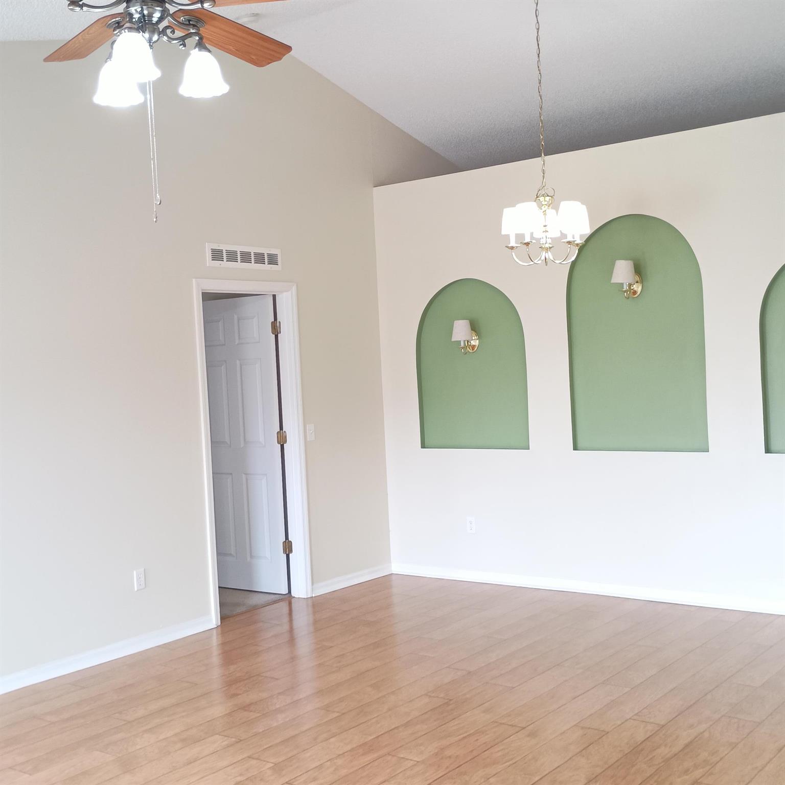 PORT ST LUCIE SECTION 5 - Residential Lease