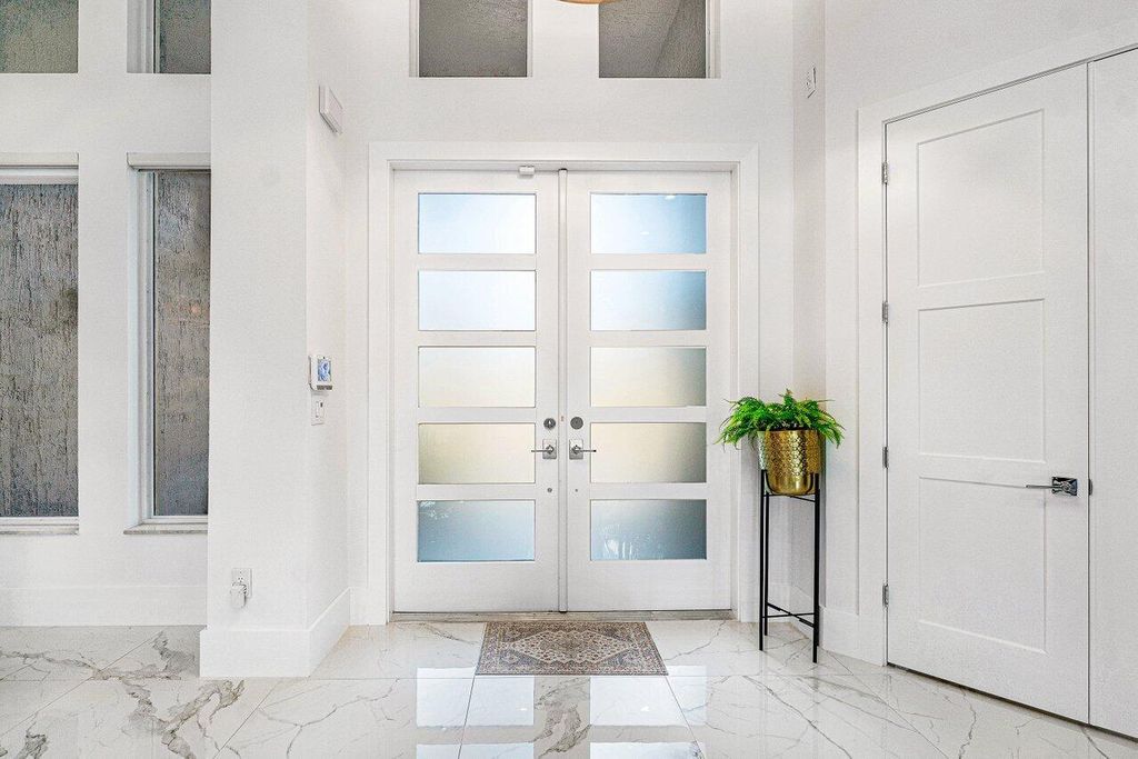 Photo of 21741 Fall River Drive, Boca Raton, FL 33428 (MLS # R10994556)