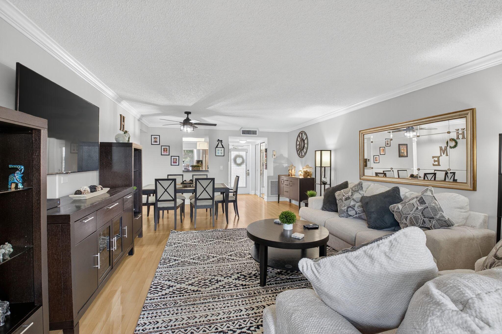 VILLAGES OF ORIOLE DEAUVI - Residential Lease