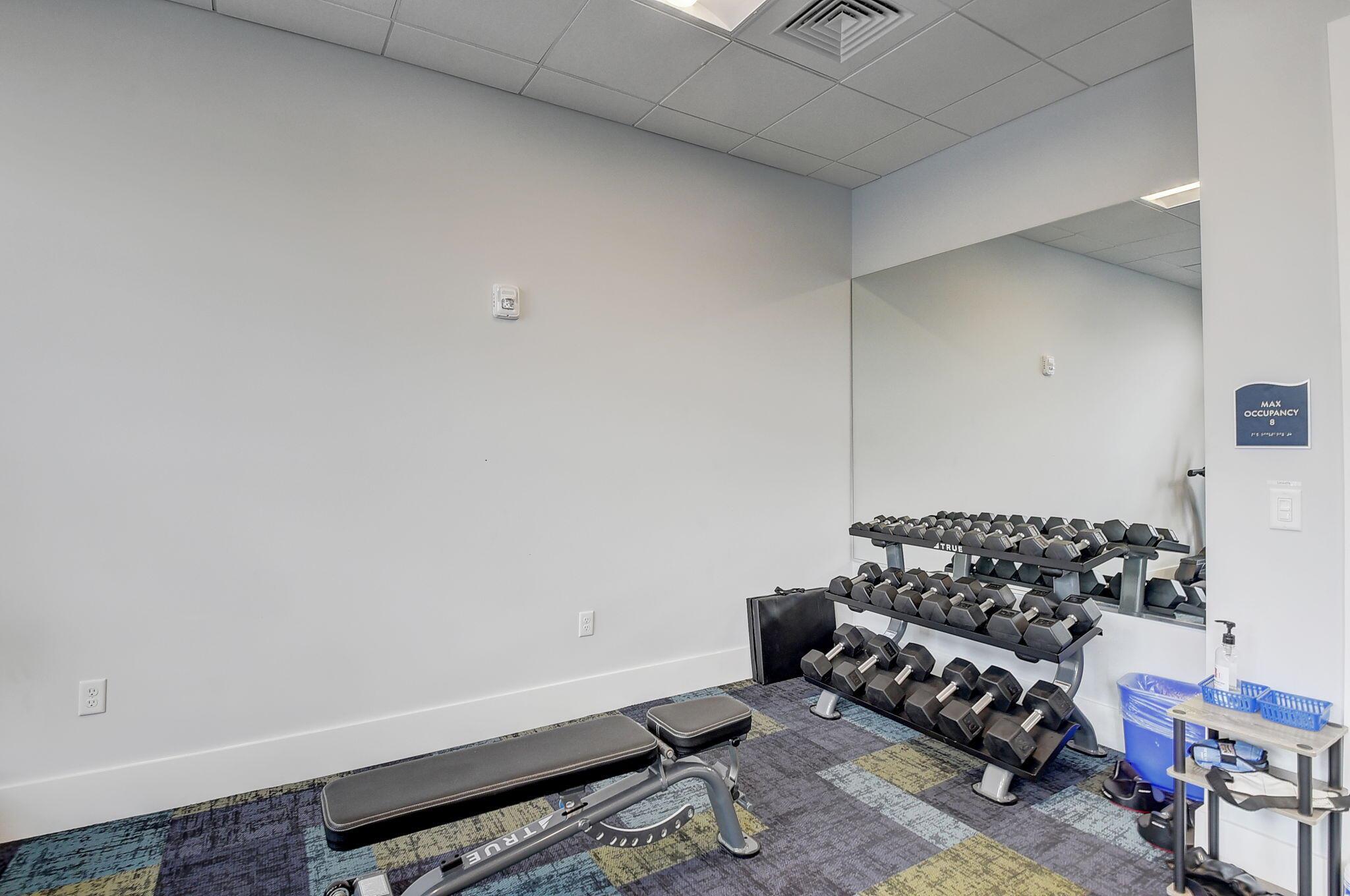 VILLAGES OF ORIOLE DEAUVI - Residential Lease