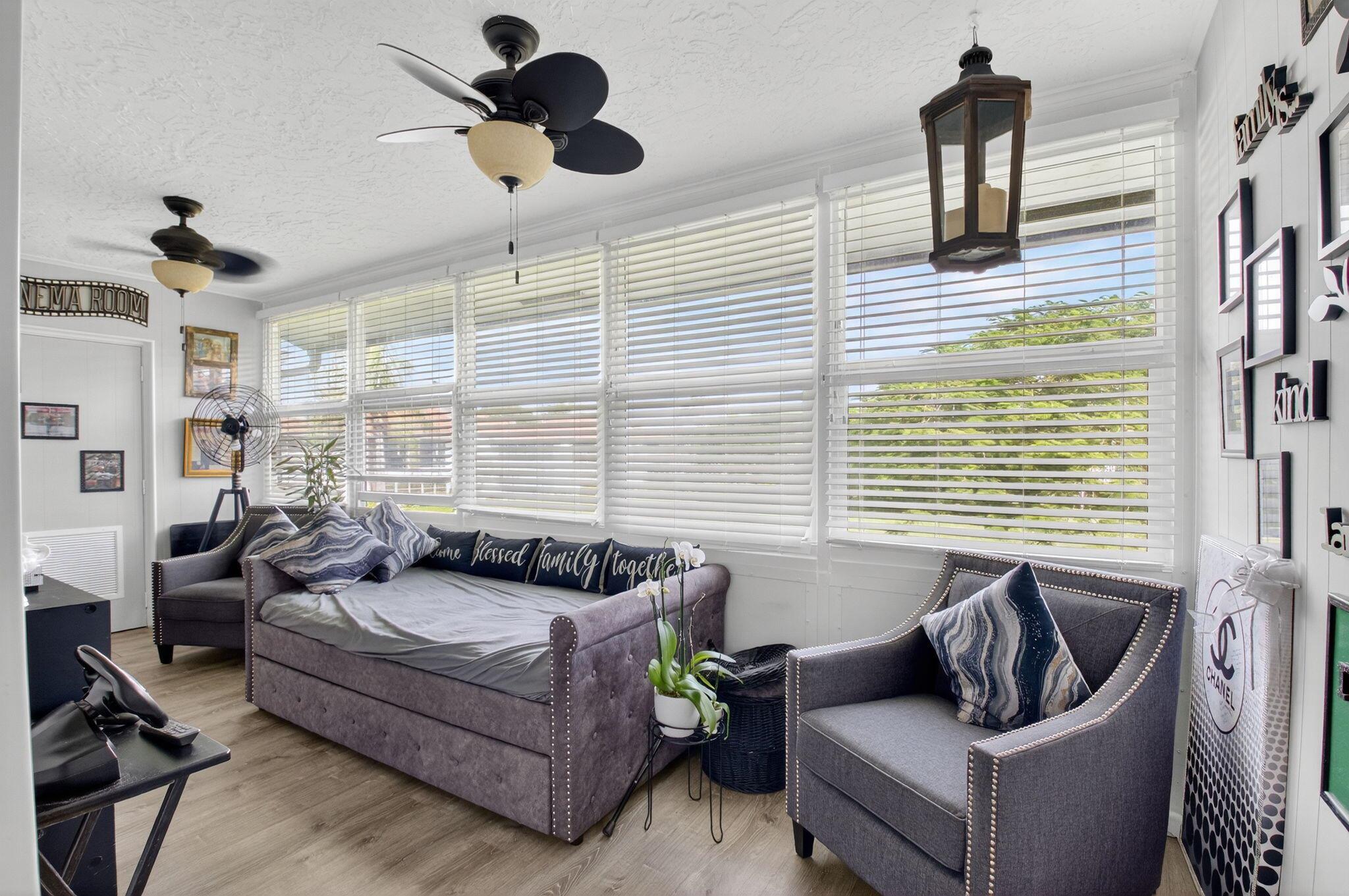 VILLAGES OF ORIOLE DEAUVI - Residential Lease