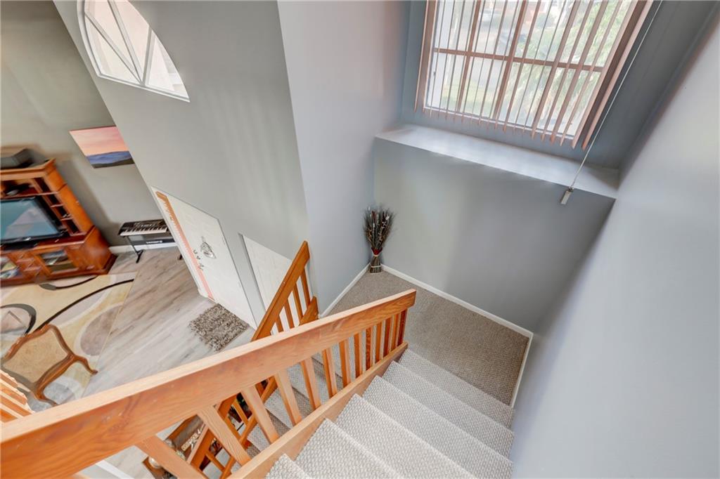 JASMINE ON THE GREEN - Residential