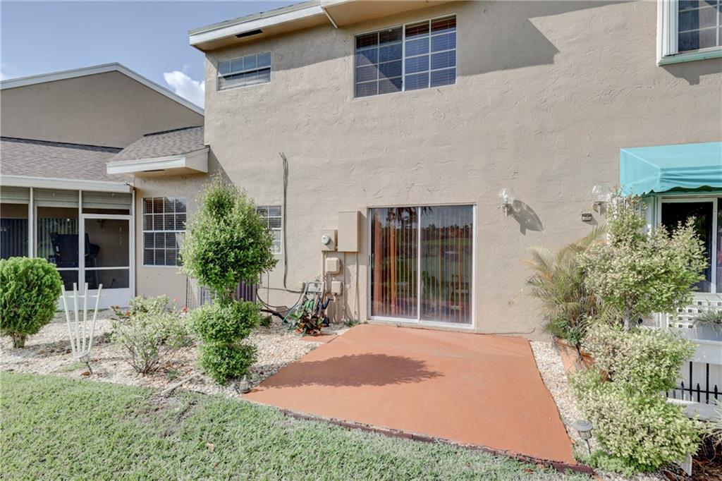 JASMINE ON THE GREEN - Residential