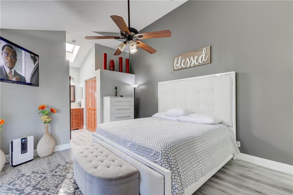 JASMINE ON THE GREEN - Residential