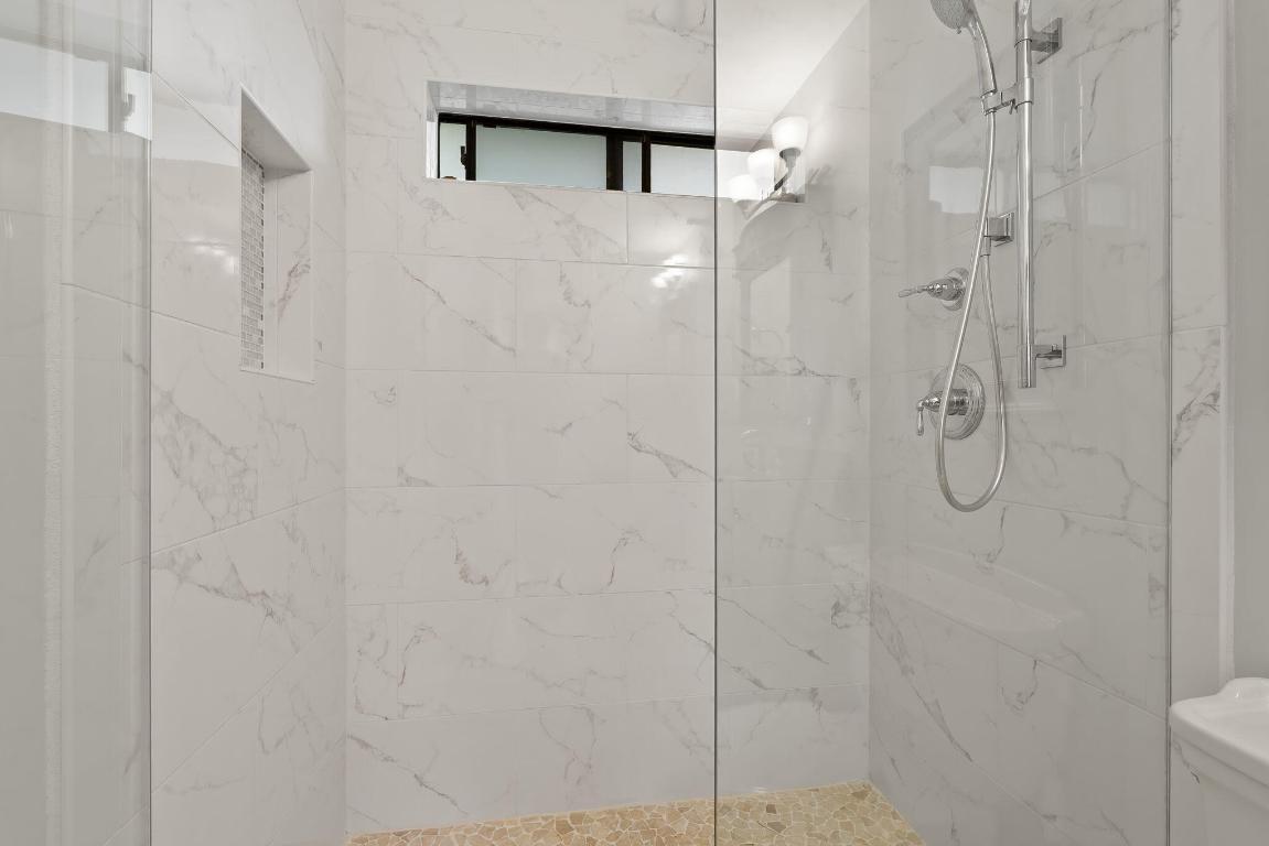 PIPERS LANDING - Residential