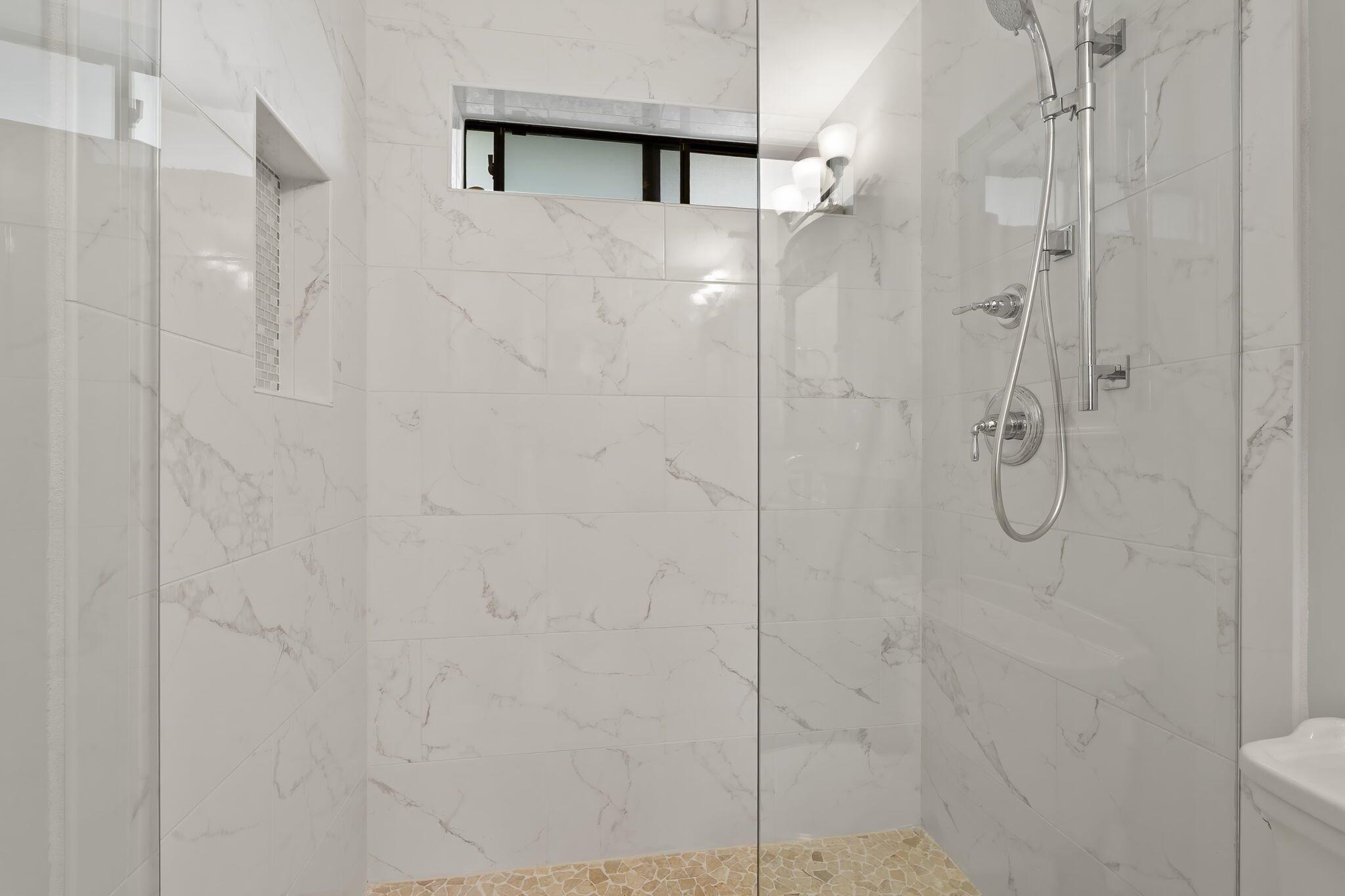 PIPERS LANDING - Residential