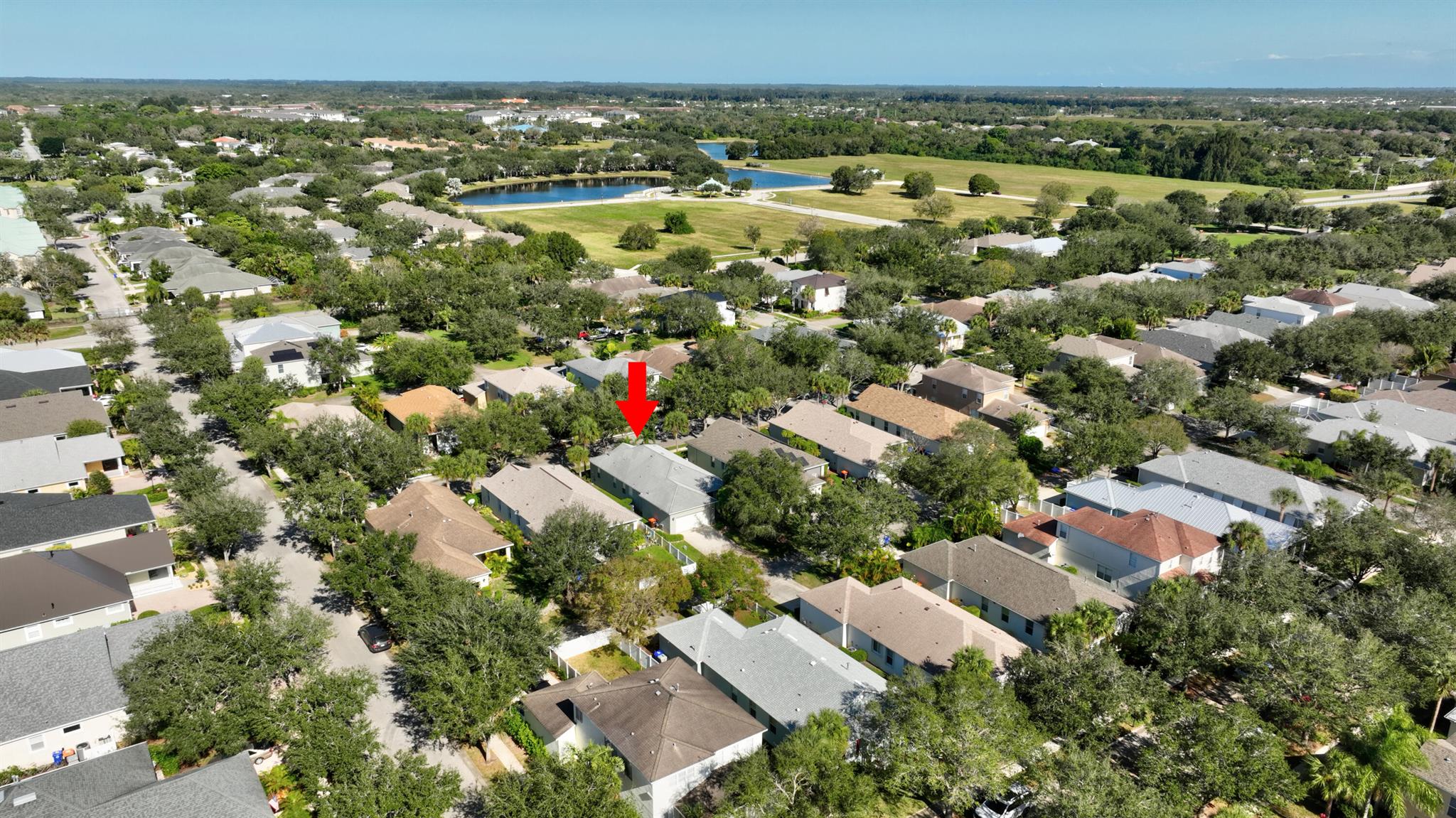 POINTE WEST CENTRAL VILLA - Residential