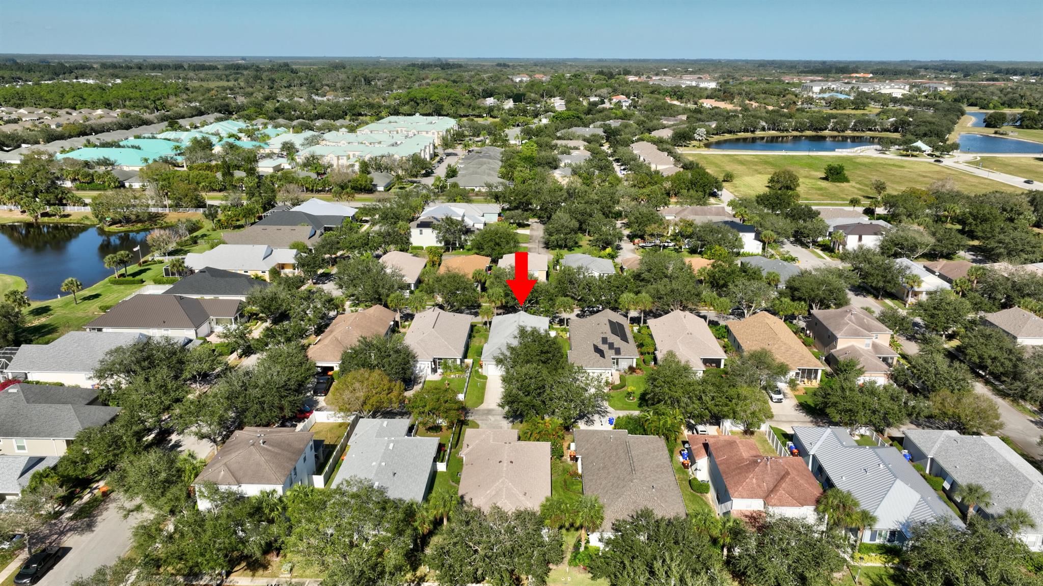 POINTE WEST CENTRAL VILLA - Residential