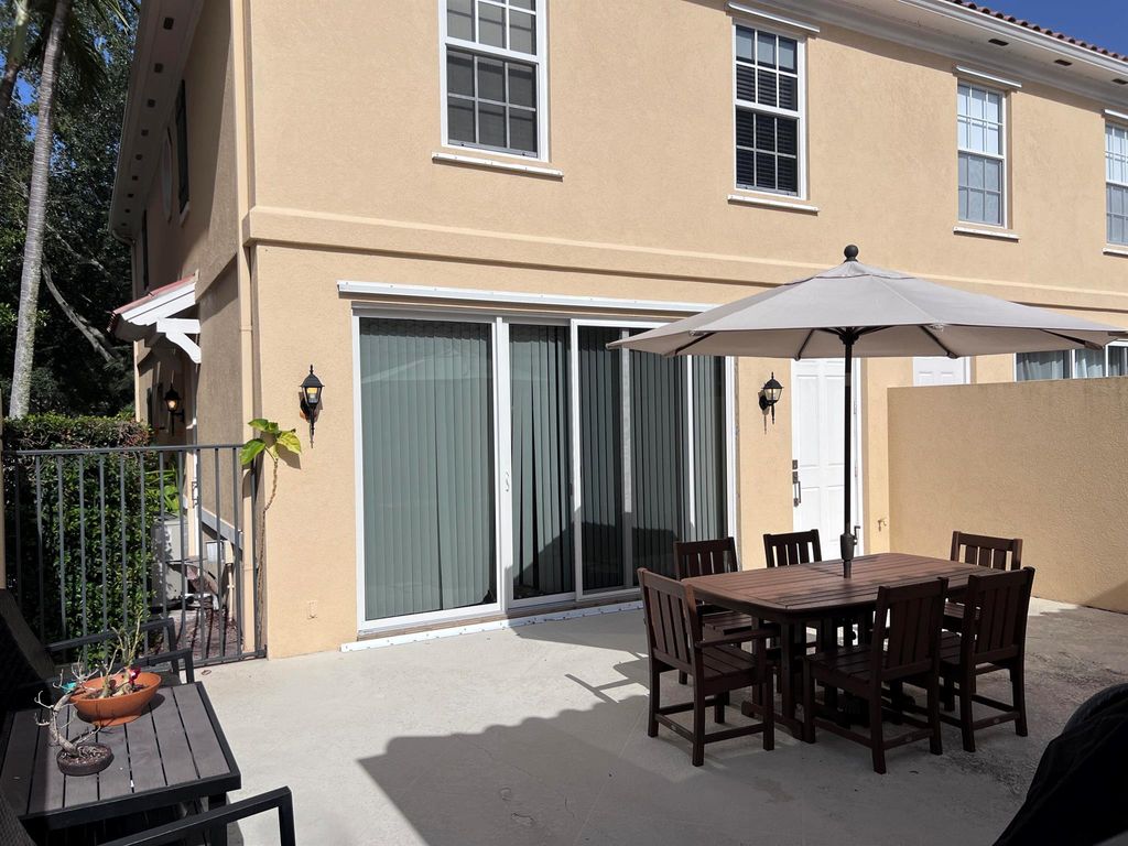 Photo of 3368 Greenway Drive, Jupiter, FL 33458 (MLS # R11097615)