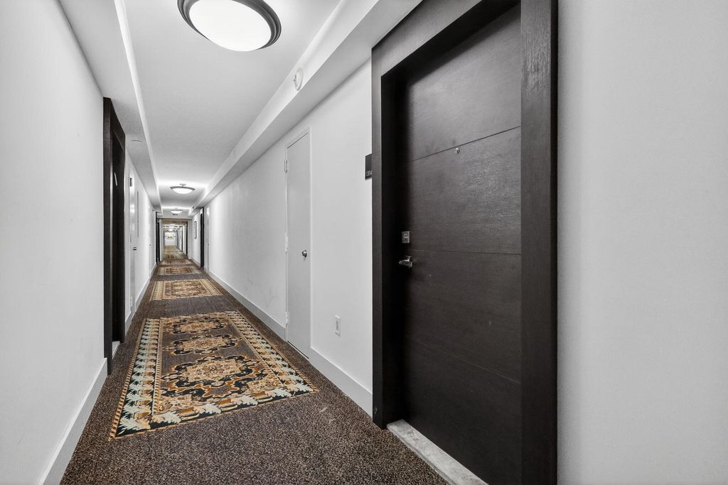 Photo of 2851 NE 183rd Street #1204e, Aventura, FL 33160 (MLS # B26010744)