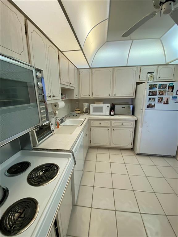 Photo 22 of 23 of 2800 N Palm Aire Dr 301 condo
