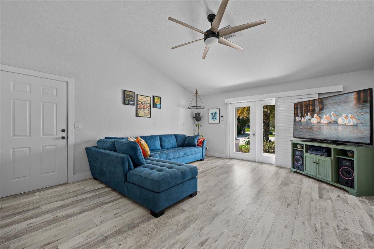 Acreage - Residential