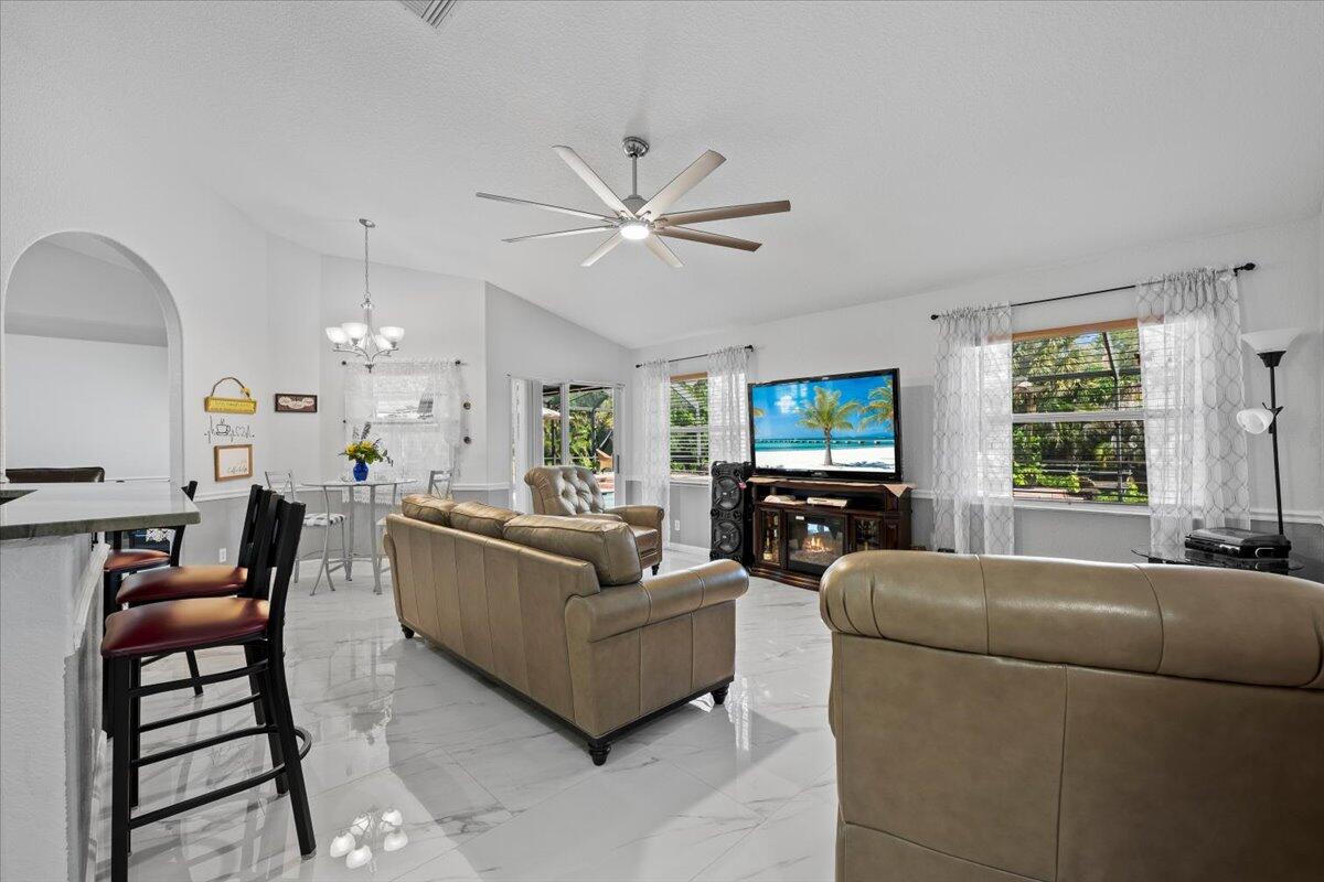 Acreage - Residential