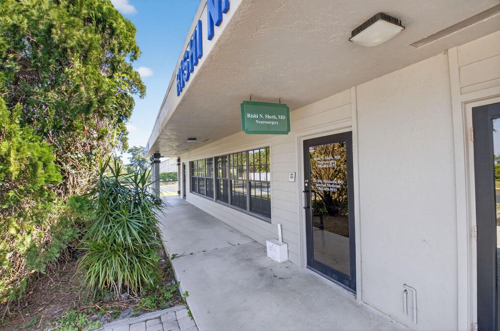 Photo of 5341 Atlantic Avenue #301, Delray Beach, FL 33484 (MLS # R11169128)