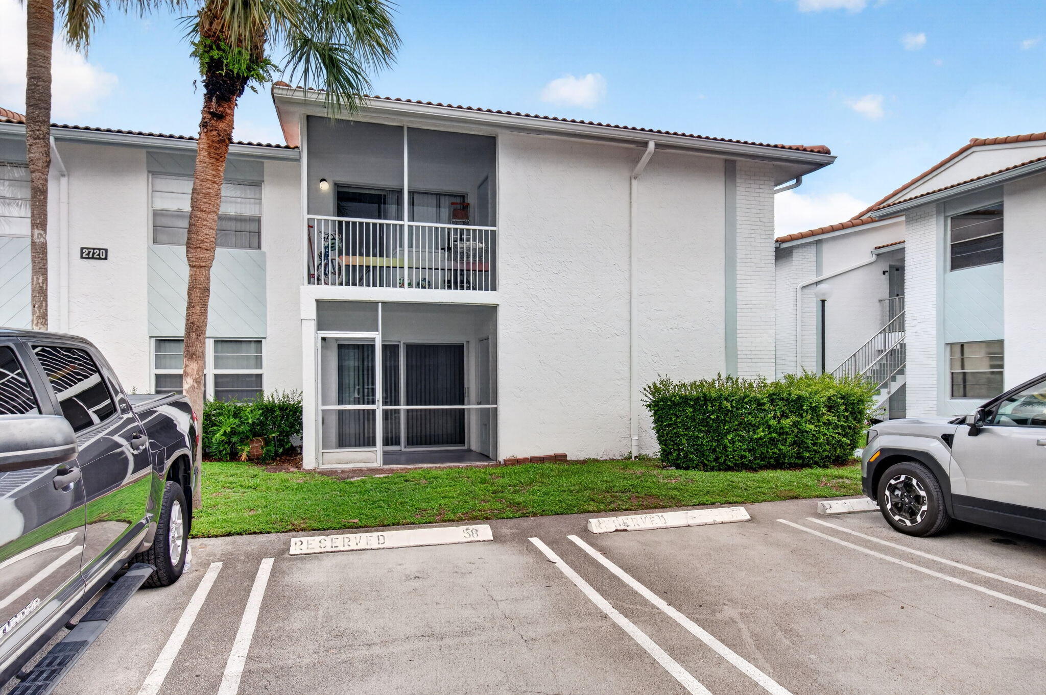 2720 Forest Hills Boulevard 102