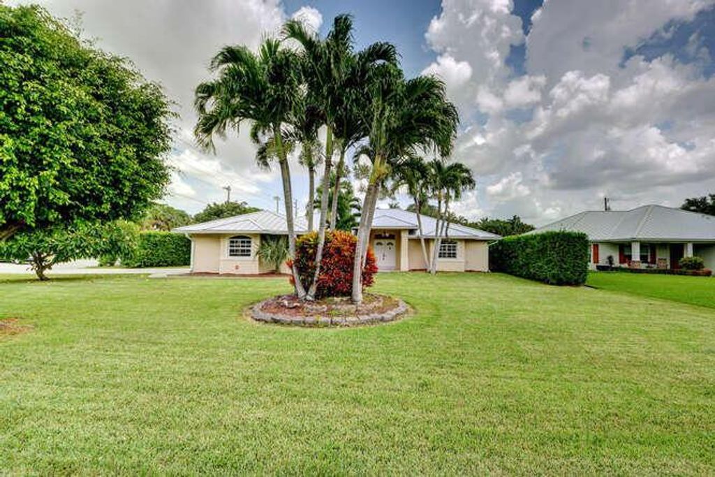 Photo of 12299 SE Hercules Avenue, Hobe Sound, FL 33455 (MLS # R10735871)