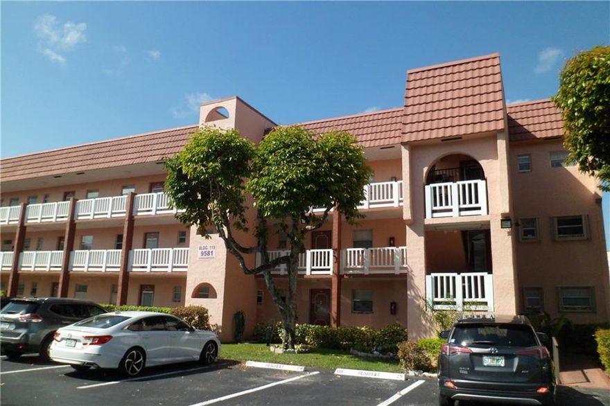 UNBEATABLE PRICE for this conveniently located cozy 1 BED 1.5 BATHS in Prestigious Sunrise Lakes Phase III Active 55+ community. 850 SQUARE FEET OF LIVING SPACE. VERY SPACIOUS. THIRD FLOOR UNIT. NO NEIGHBORS ON TOP. Carpet and laminate, A/c is 2019. Enclosed balcony overlooks the lovely garden view. Close to shopping and major highways. Great amenities including golf. ALL PERSONAL ITEMS/FURNITURE LEFT IN THE UNIT WILL STAY. MOTIVATED SELLER. 4% COMMISSION.As Is contract only, DU letter or POF for Cash Offers. Credit Score 670+, Monthly net income $2,100. 20% Down on finance offers (No Reserves), 10% Down on Cash Offers. No rentals. No Bankruptcy or Foreclosures last 7 Years. 6-month maintenance held on escrow for a 1 yr. See Application attached.