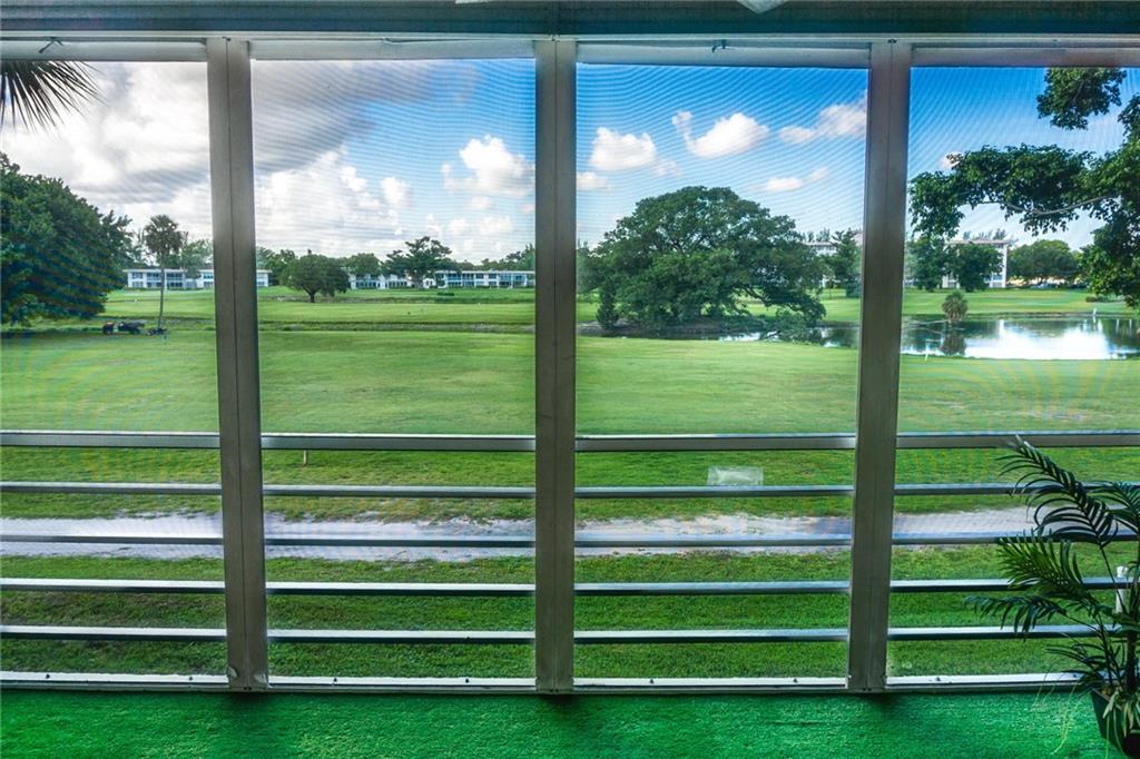 Palm-Aire Country Club - Residential