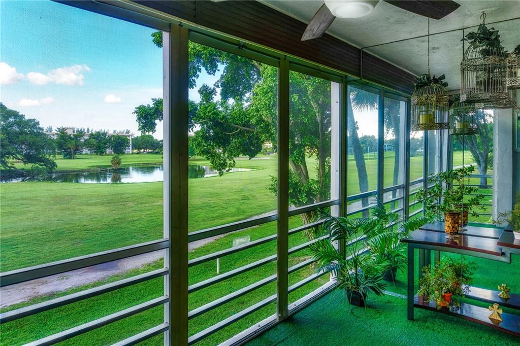 Palm-Aire Country Club - Residential