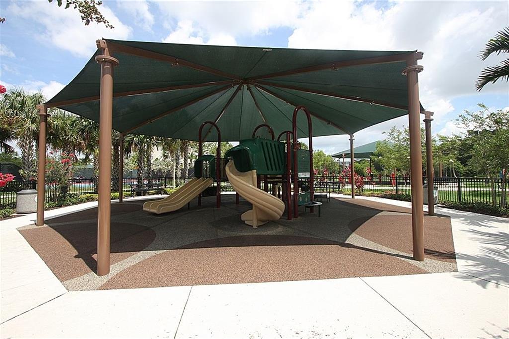 Palm-Aire Country Club - Residential