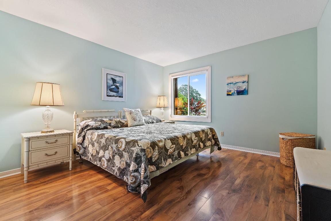 1800 SE Saint Lucie Boulevard 7-106