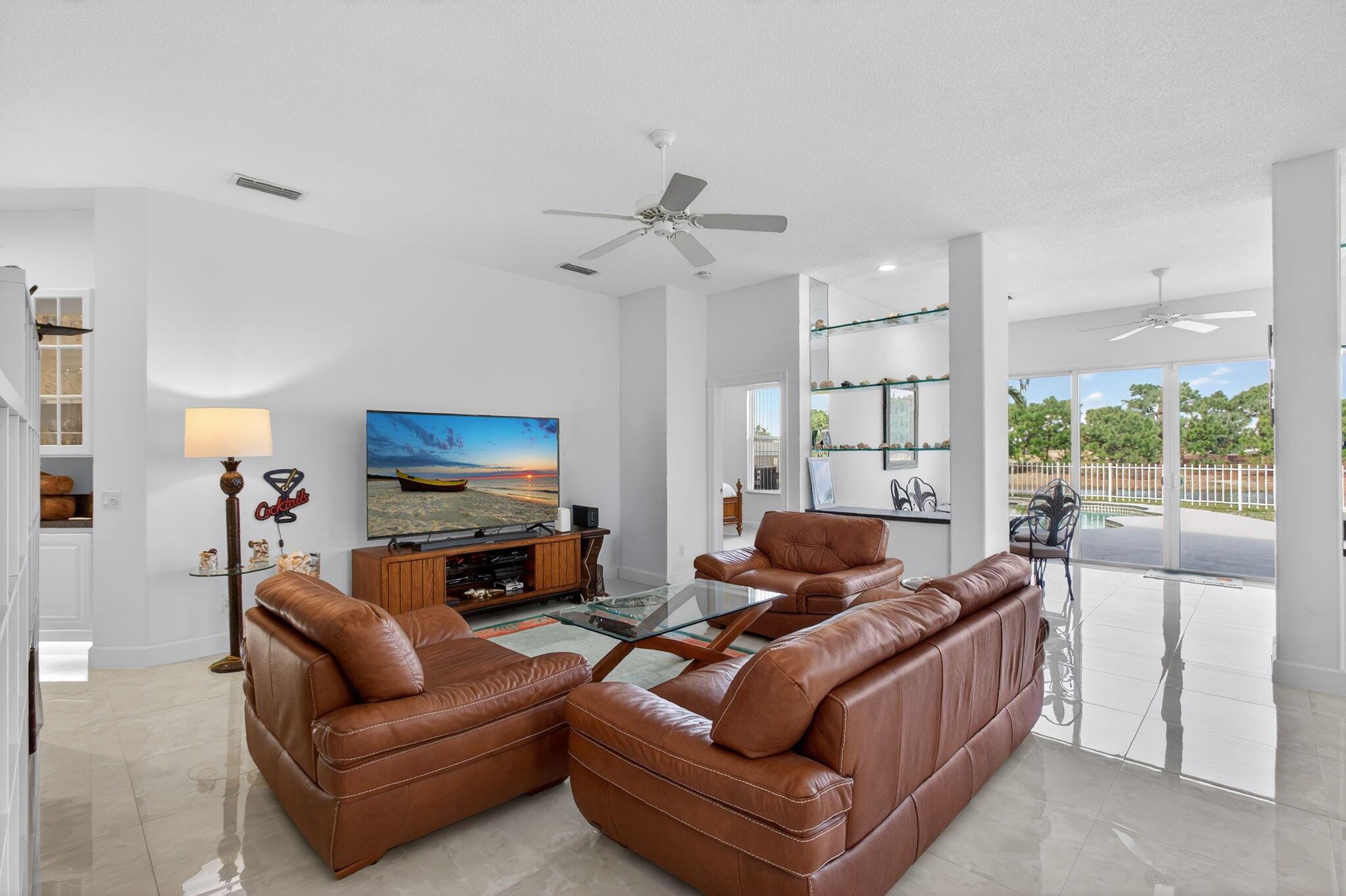 BEAR ISLAND - Residential