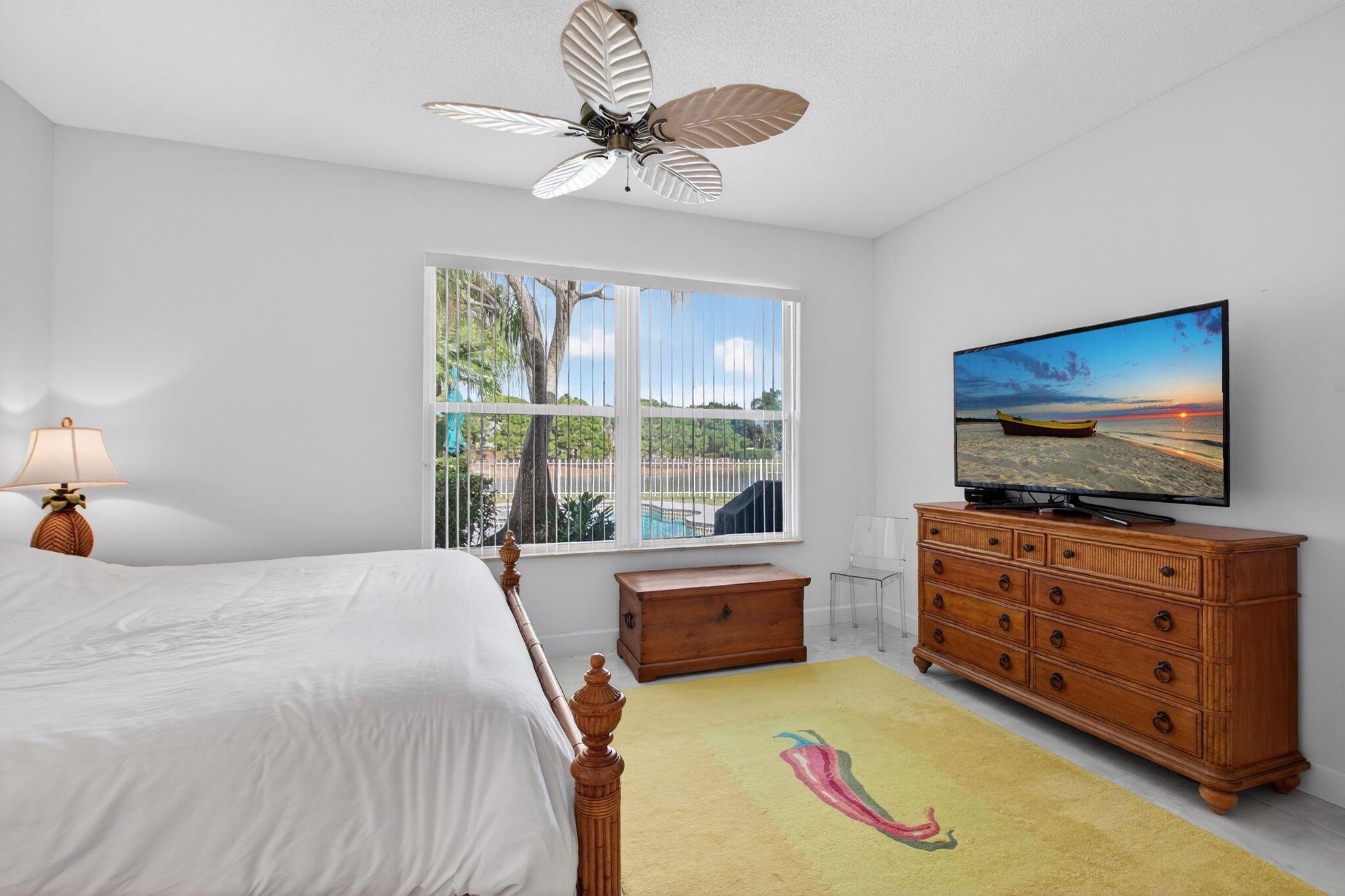 BEAR ISLAND - Residential