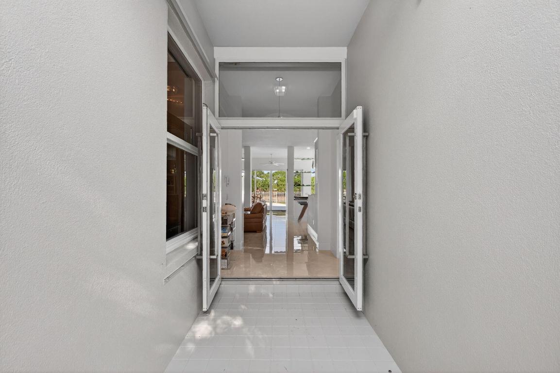 1245 Owl Pointe Circle